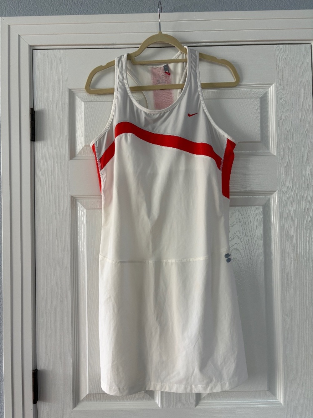 NIKE VINTAGE TENNIS DRESS WHITE GRAY RED RACERBACK ATHLEISURE NEVER WORN XL